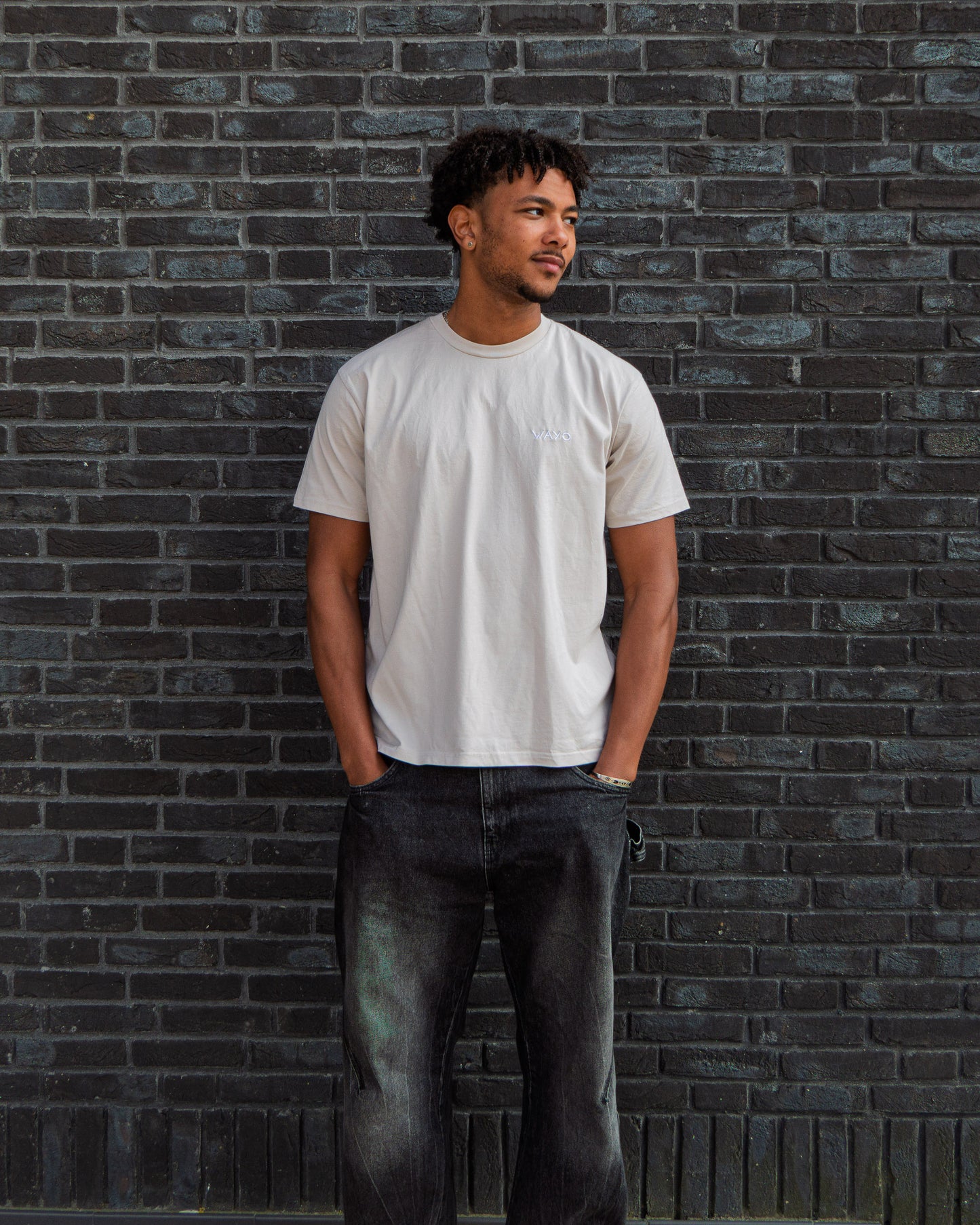 Music Connects People Tee - Bone